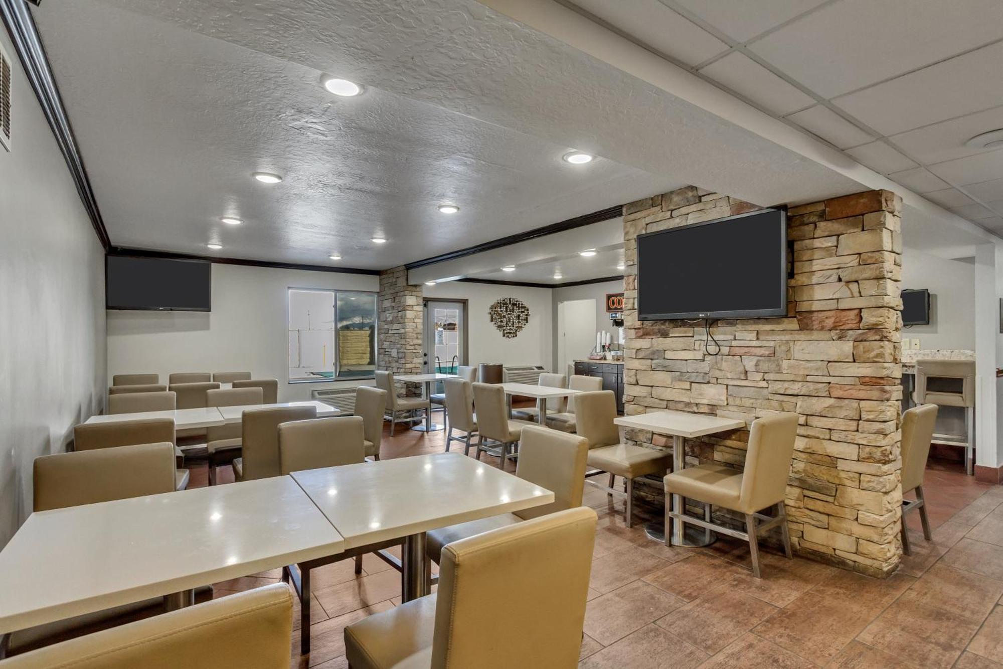 Park Inn By Radisson, Salt Lake City-Midvale Exterior photo