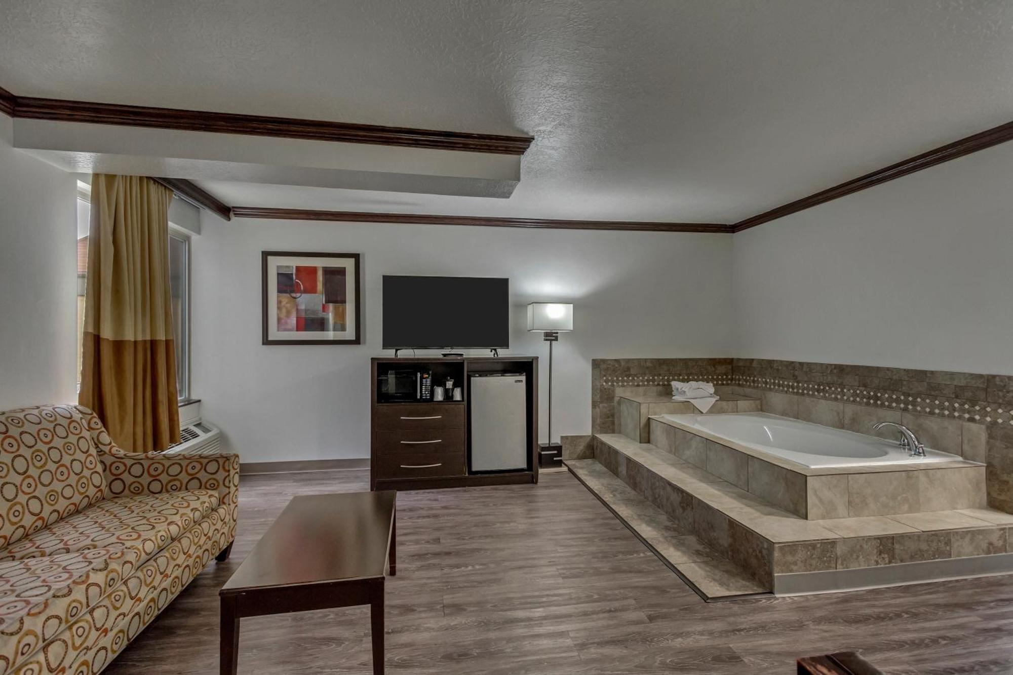 Park Inn By Radisson, Salt Lake City-Midvale Exterior photo